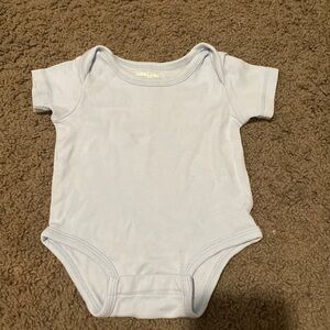 ♦️5 for $15♦️ 0-3 months girl boy baby infant diaper shirt onesie pale blue